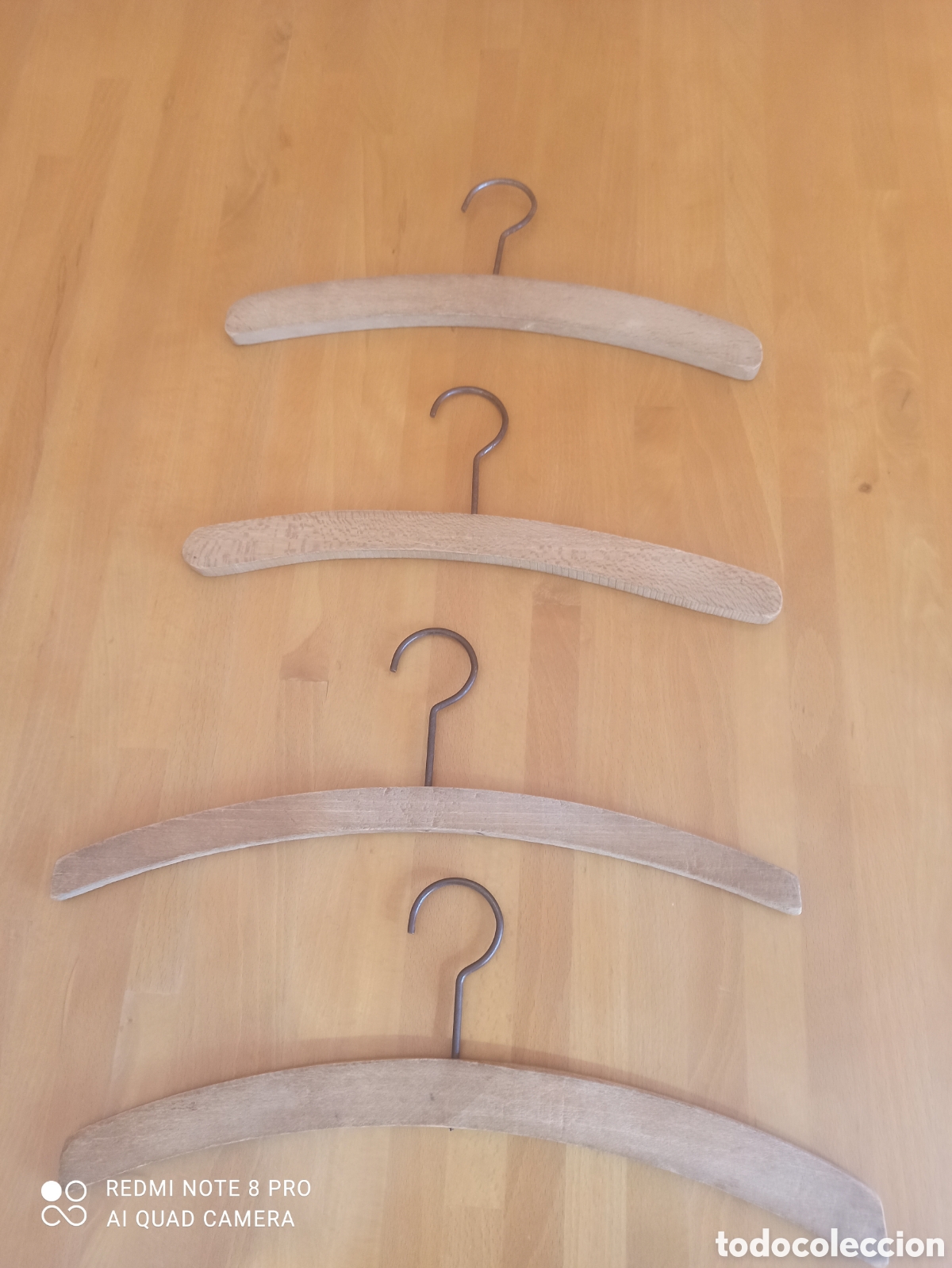 Segunda mano: 4 colgadores de madera antiguos - Foto 2