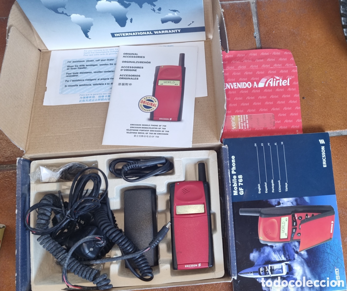 Segunda mano: ANtiguo Tel&eacute;fono m&oacute;vil ericsson gf768 en caja - Foto 2