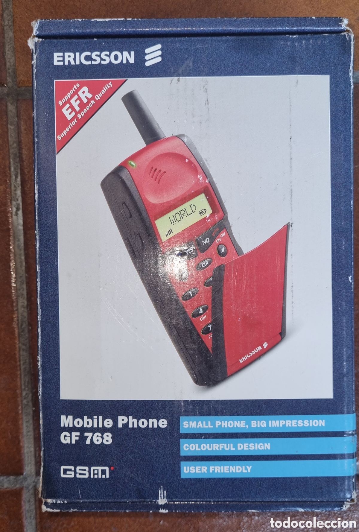 Segunda mano: ANtiguo Tel&eacute;fono m&oacute;vil ericsson gf768 en caja - Foto 1