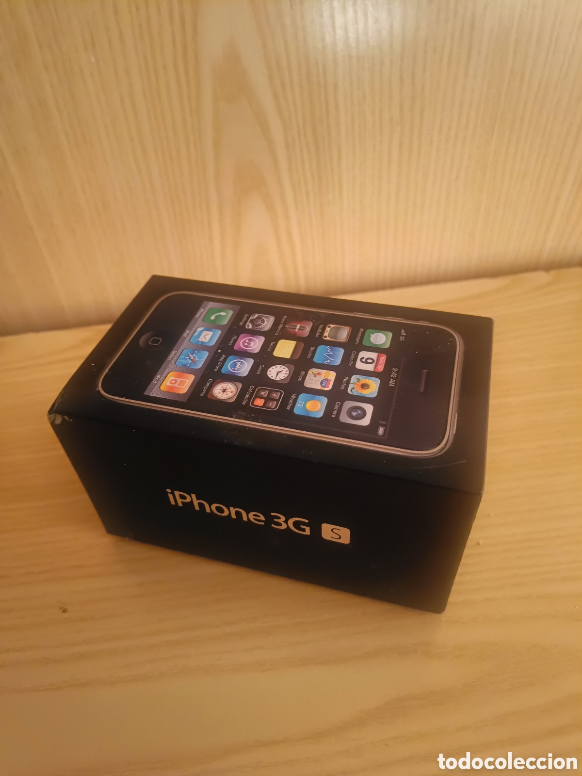 Segunda mano: Telefono Movil Apple iPhone 3GS 32Gb en caja No funciona - Foto 2