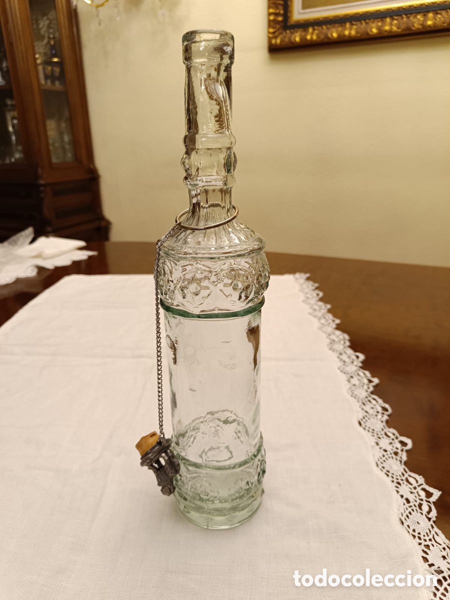 Segunda mano: Botella de cristal tap&oacute;n figura perro - Foto 3