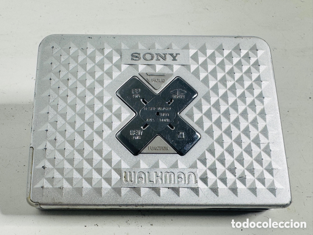 Segunda mano: Sony Walkman WM-EX 668 - Foto 1