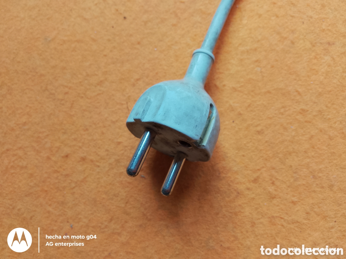 Segunda mano: Cable alimentaci&oacute;n MAC MacBook pro - Foto 2