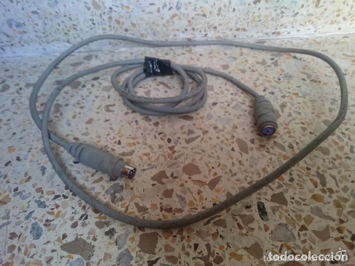 Segunda mano: CABLE DE AUDIO ESPECIAL GRIS - Foto 1