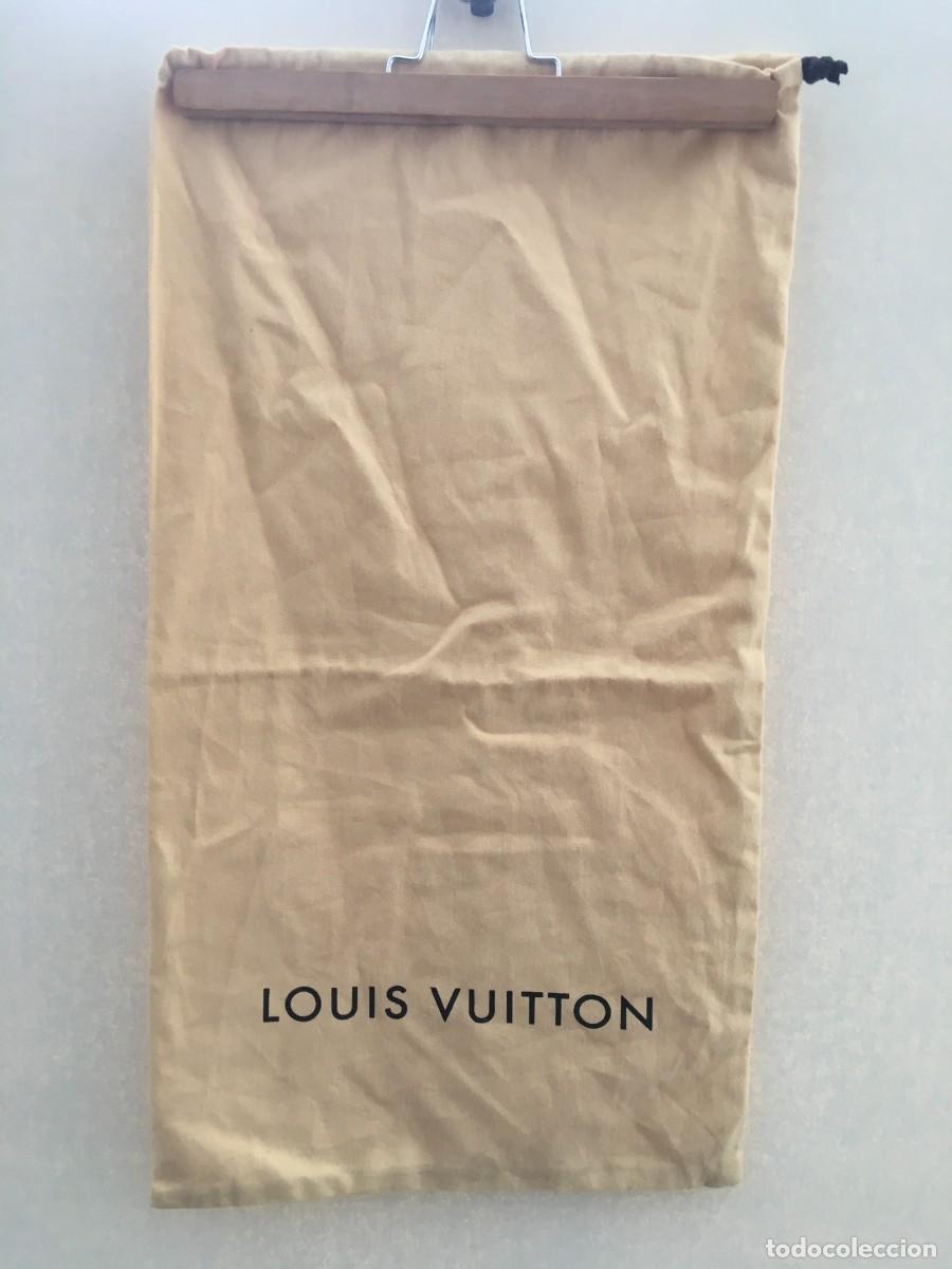 Segunda mano: Funda de Louis Vuitton. - Foto 1