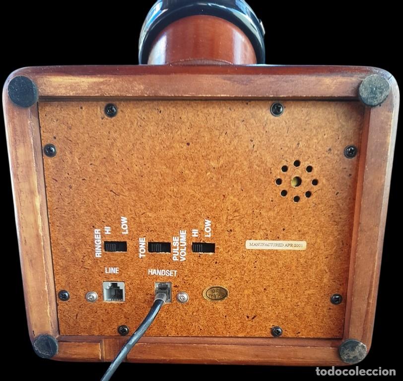 Segunda mano: Tel&eacute;fono de madera Imitaci&oacute;n Modelo Antiguo. - Foto 3