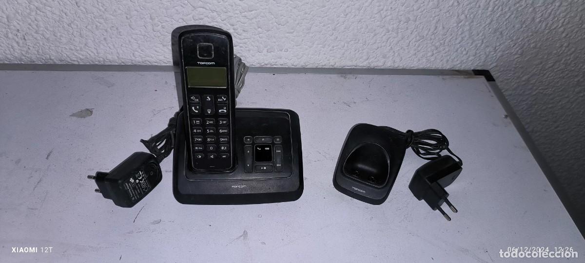 Segunda mano: Tel&eacute;fono inal&aacute;mbrico Topcom Butler con 2 bases de carga - Foto 1