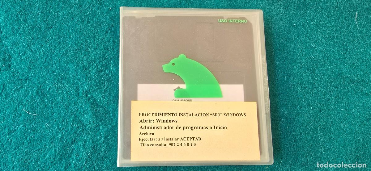 Segunda mano: DISKETTES 3 1/2 PARA PROGRAMA DE RECIBOS &rdquo;SR3&rdquo; DE CAJA MADRID PARA WINDOWS 95-98-2000 - Foto 1