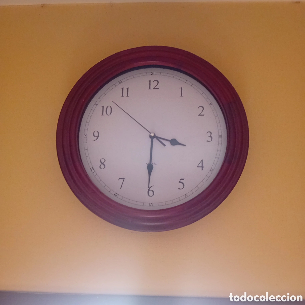Segunda mano: Precioso reloj de madera - Foto 1