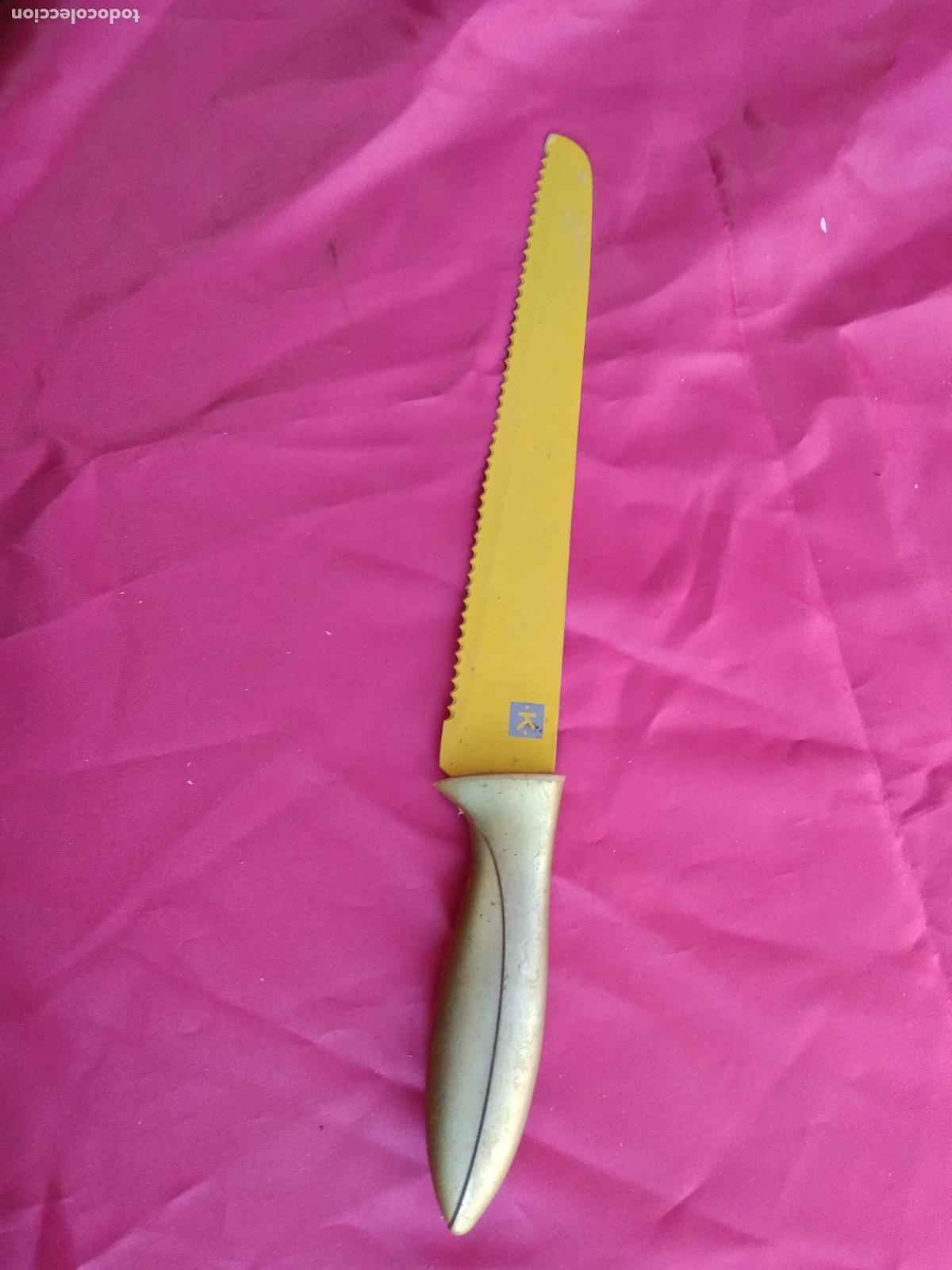 Segunda mano: Cuchillo de sierra para el pan Caja Alba&ntilde;il - Foto 1