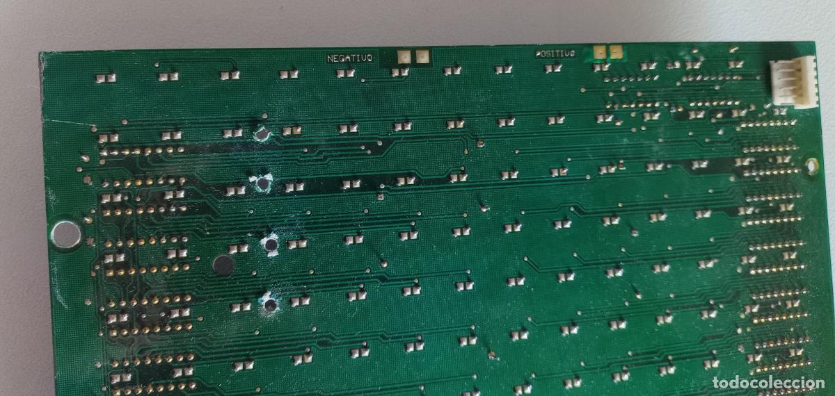 Segunda mano: ANTIGUA PLACA DE CIRCUITO IMPRESO M&P ELECTRONICS 1998 (PALAM&Oacute;S) - Foto 6