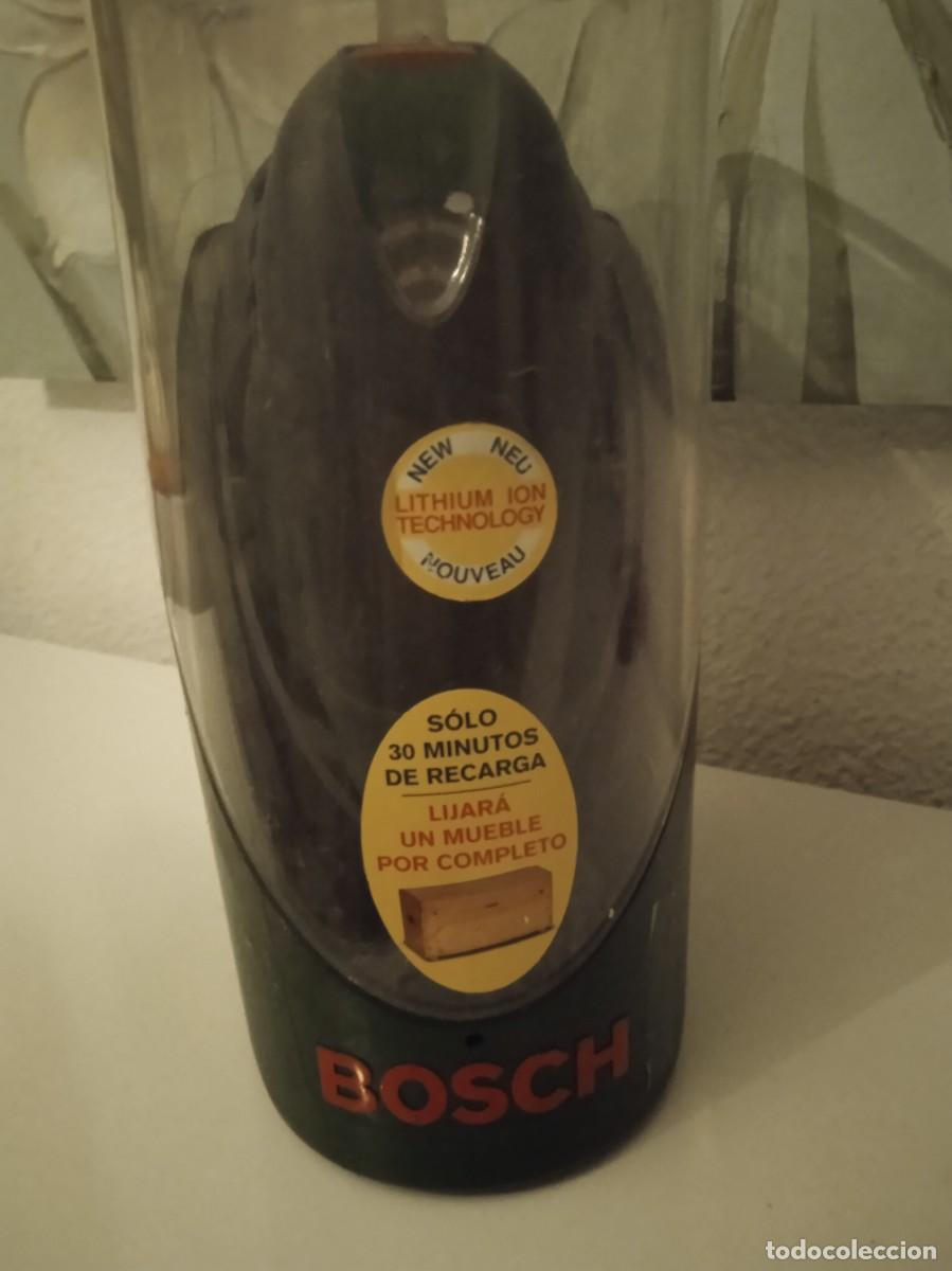 Segunda mano: Lijadora Bosch inal&aacute;mbrica (para reparar) - Foto 7
