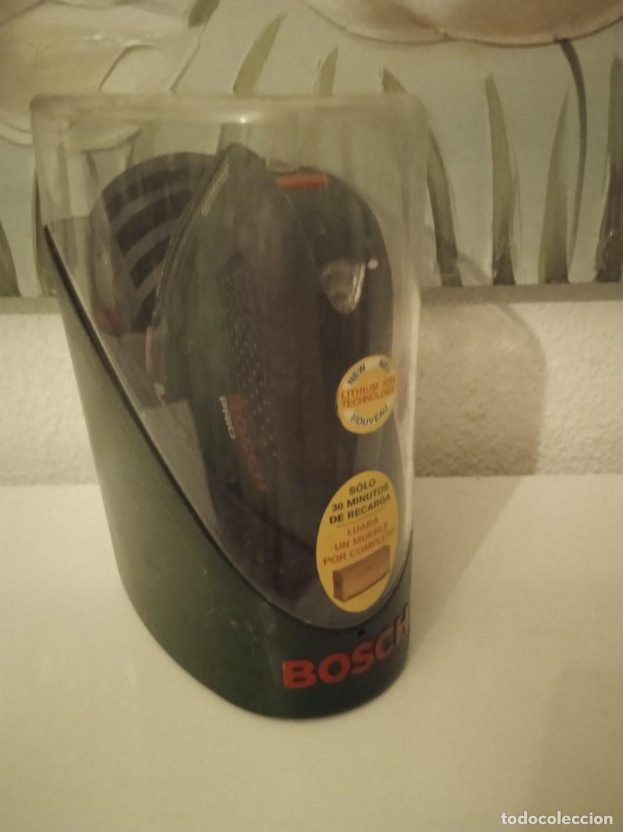 Segunda mano: Lijadora Bosch inal&aacute;mbrica (para reparar) - Foto 8