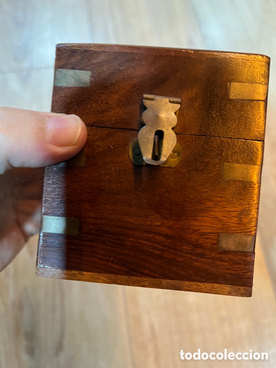 Segunda mano: una alcanc&iacute;a de madera - Foto 2