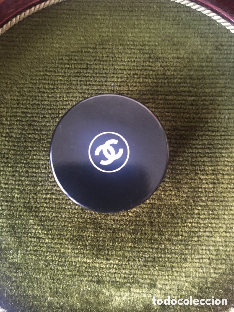 Segunda mano: Chanel sombra de ojos en en crema - Foto 3