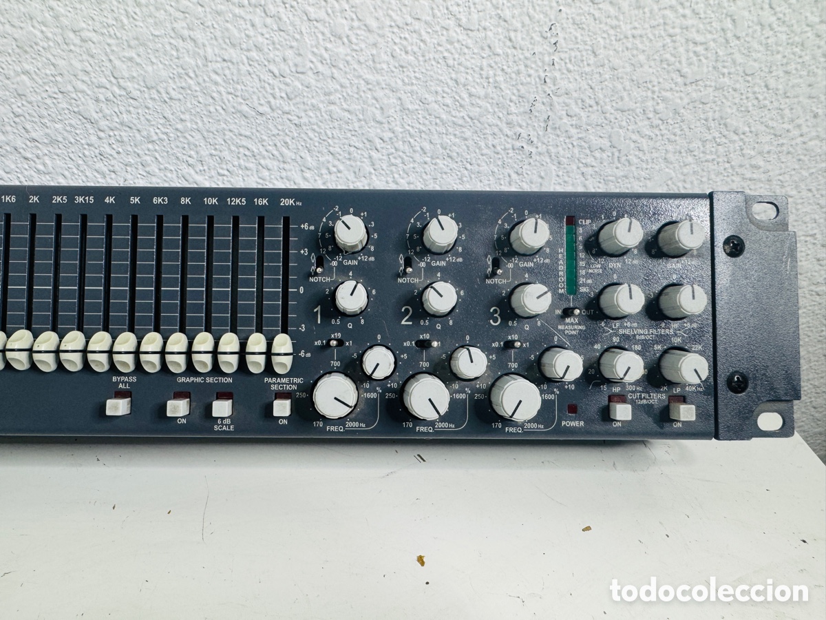 Segunda mano: Q4 AUDIO HIGH END EQUALIZER PE 137 - Foto 3