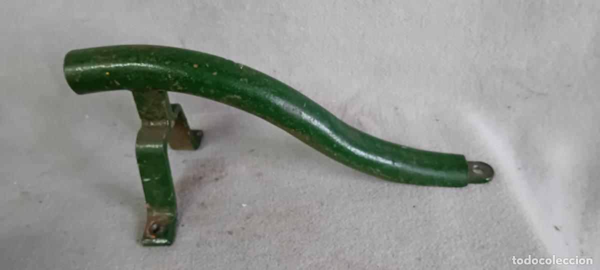 Segunda mano: Soporte de pared para antorcha,lampara...36 cm de largo - Foto 2