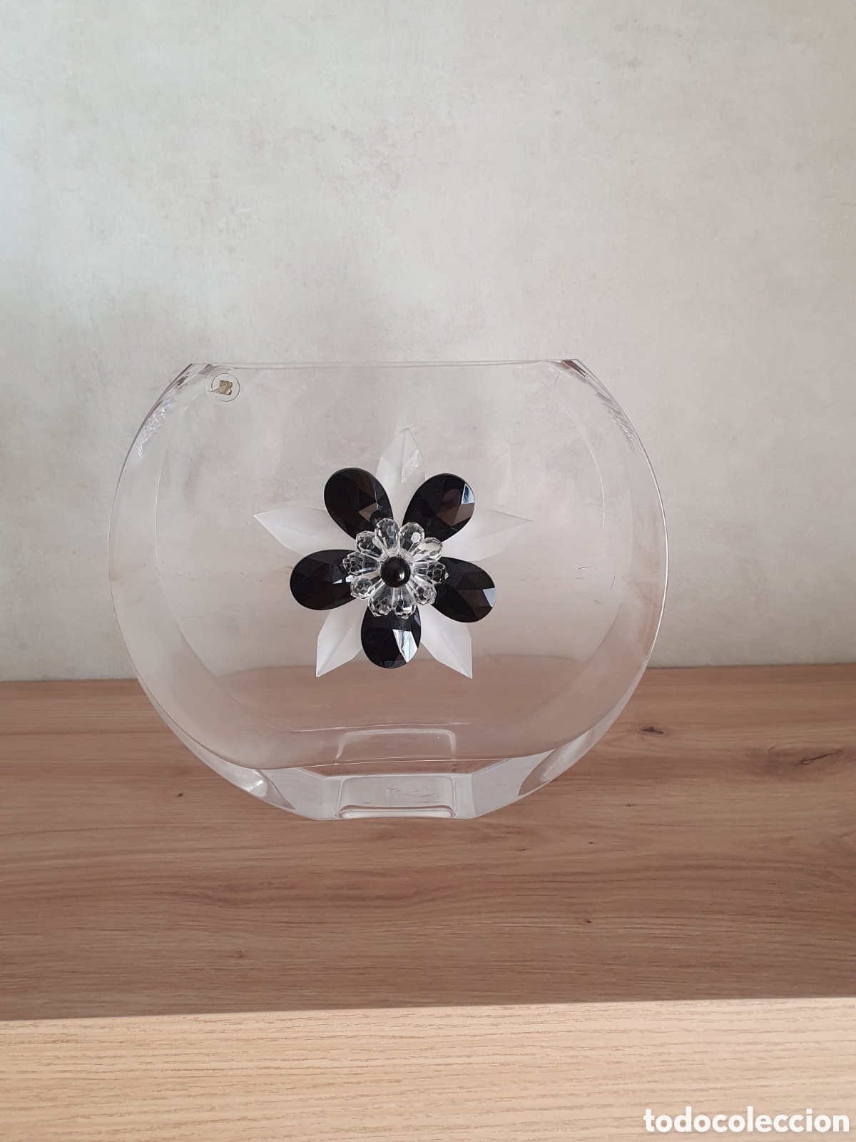 Segunda mano: Jarr&oacute;n de cristal. 30 cm. de altura. - Foto 2