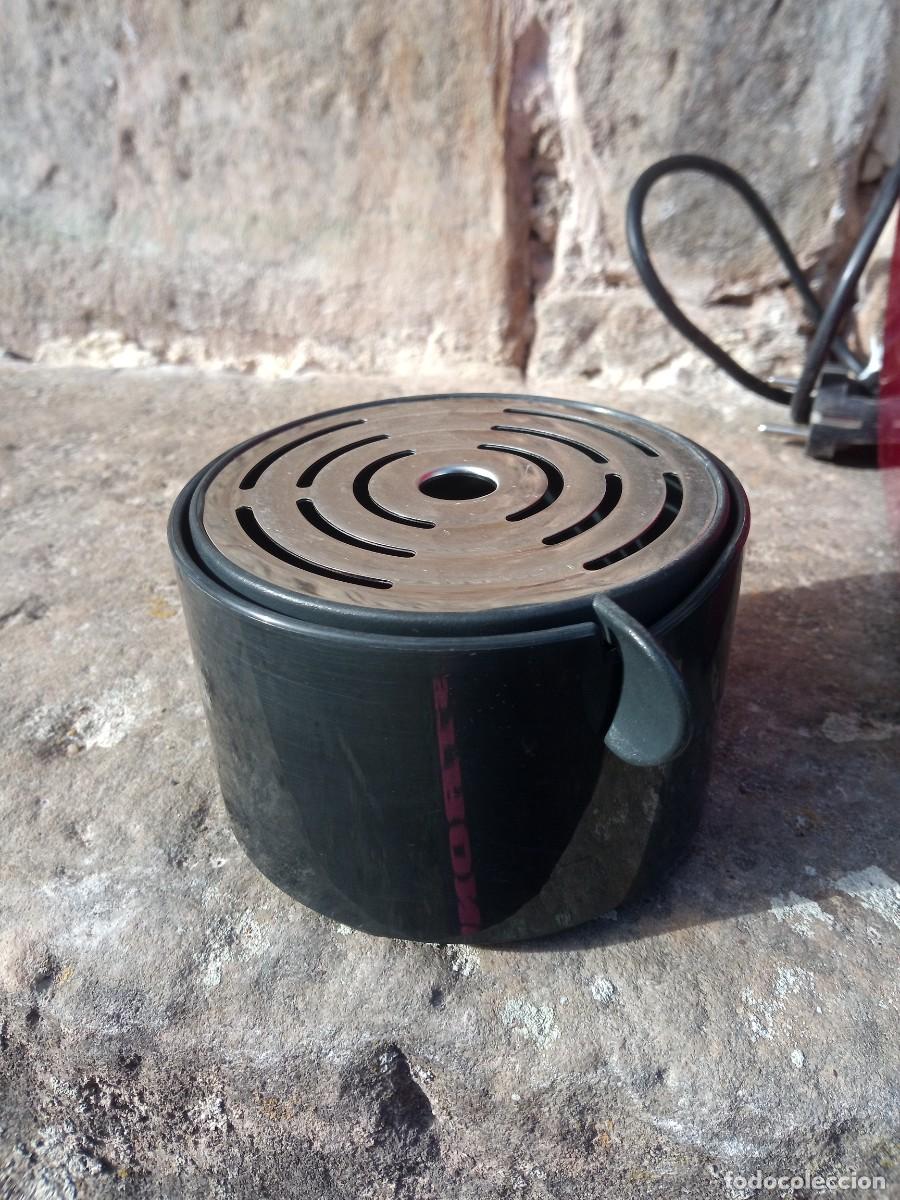 Segunda mano: Cafetera de c&aacute;psulas Bosch Tassimo Roja. Caf&eacute;. Funciona - Foto 14