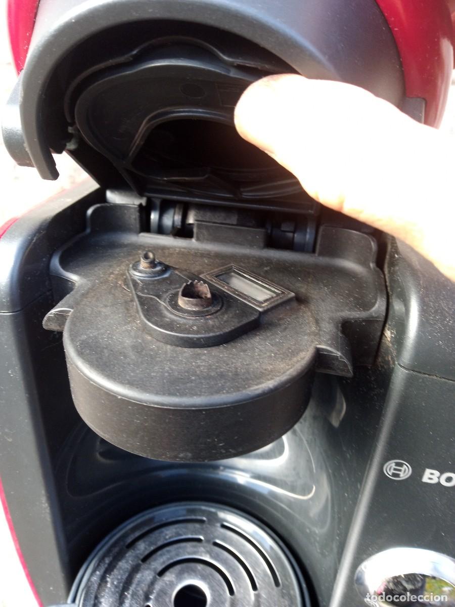 Segunda mano: Cafetera de c&aacute;psulas Bosch Tassimo Roja. Caf&eacute;. Funciona - Foto 17