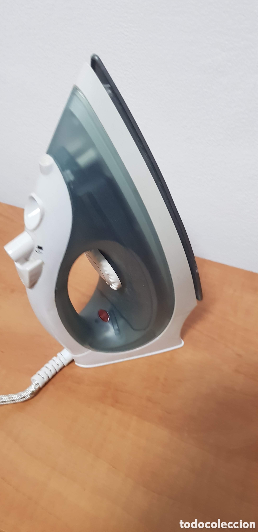 Segunda mano: Plancha de vapor Polytop Home en buen estado - Foto 6