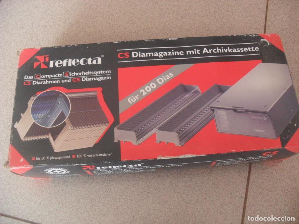 Segunda mano: Caja para 200 diapositivas REFLECTA - Foto 1