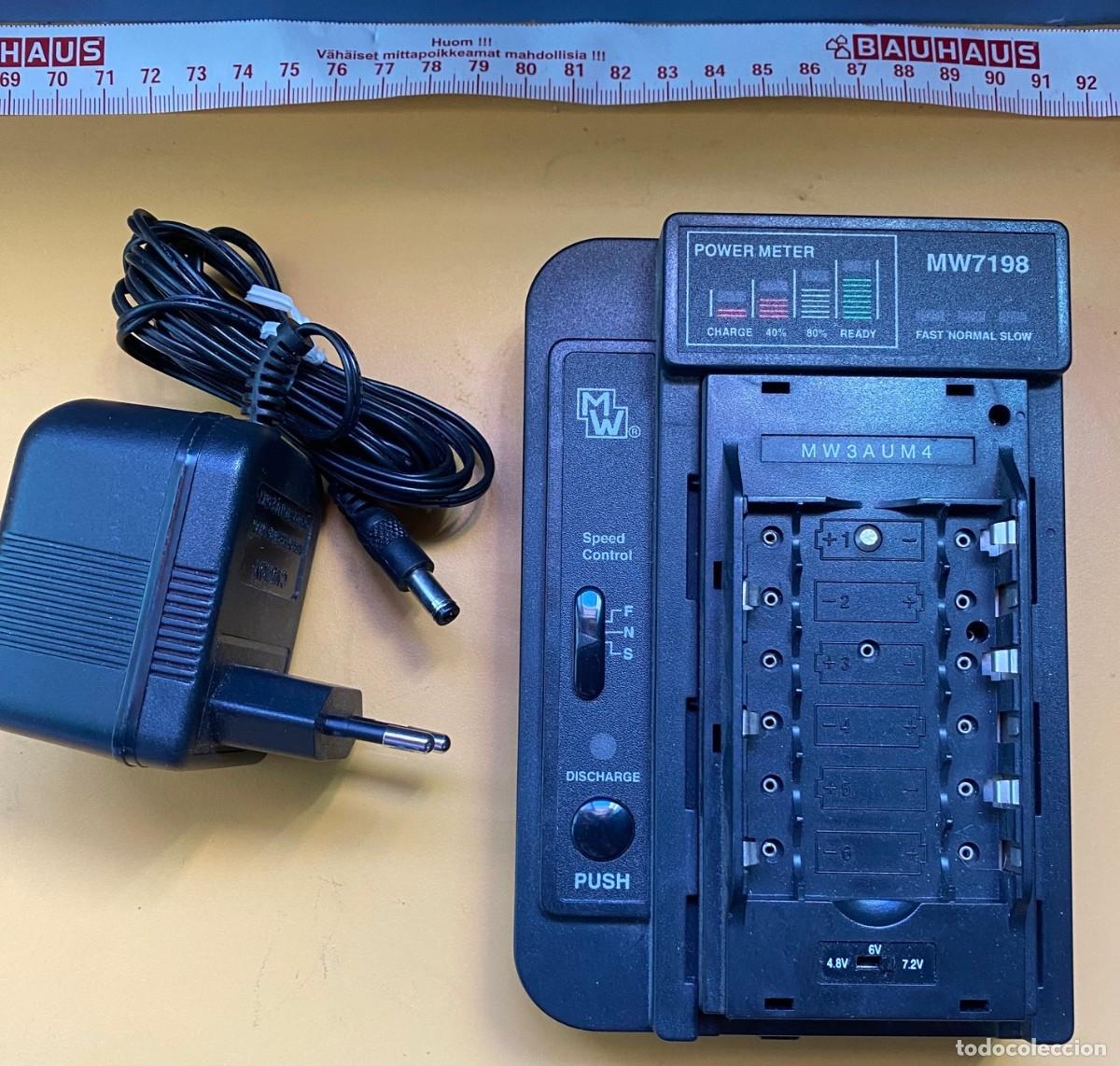 Segunda mano: Cargador bater&iacute;as recargables MW7198 - Foto 1