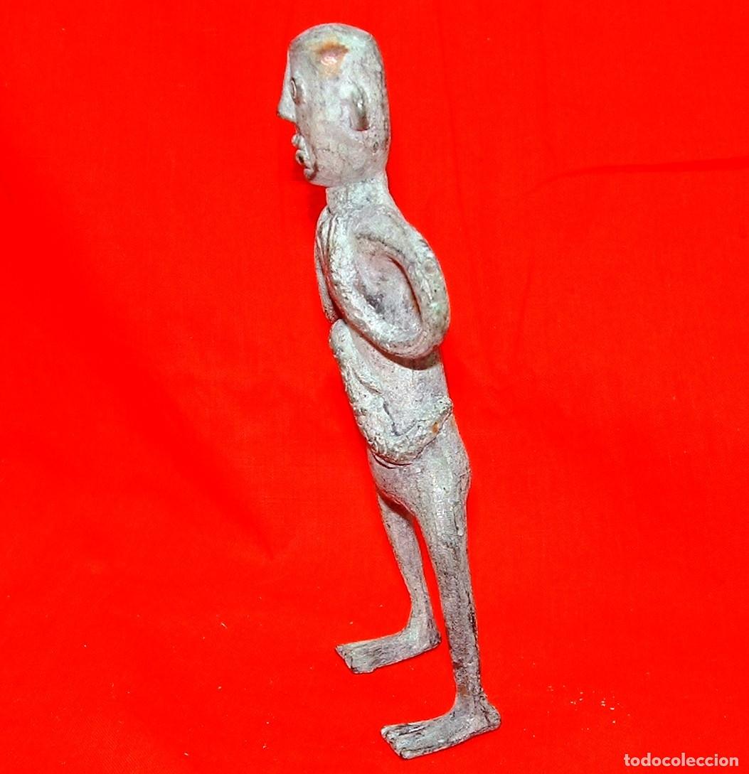Segunda mano: ESTATUILLA DE BRONCE ENVEJECIDO - Foto 2