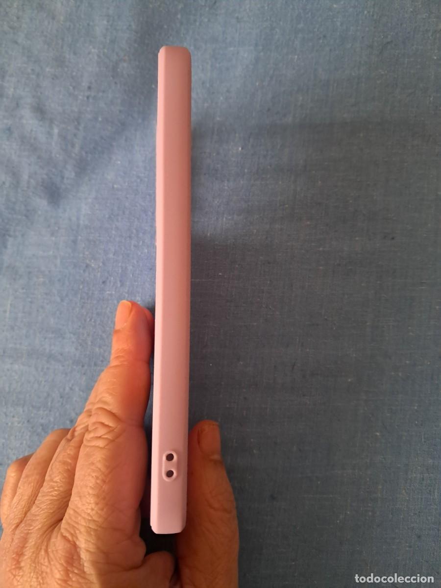 Segunda mano: FUNDA PARA M&Oacute;VIL CON CINTA PARA COLGAR - Foto 4