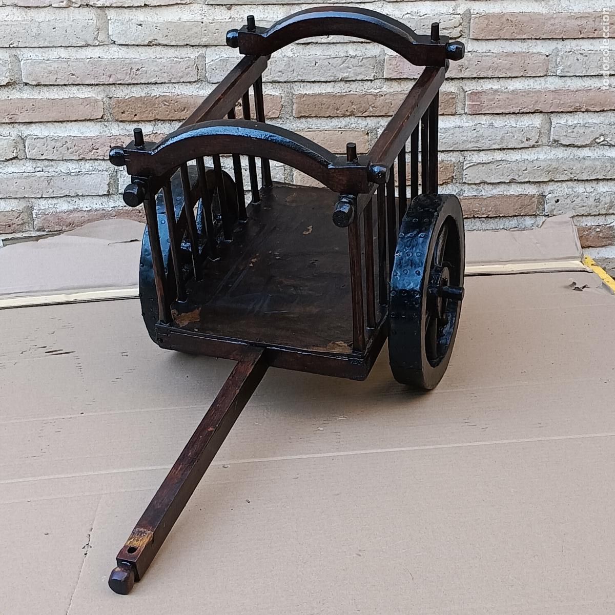 Segunda mano: CARRO DE ARTESANIA DE MADERA. - Foto 4