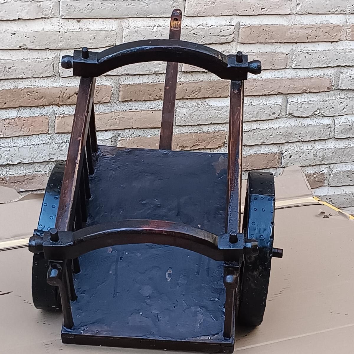 Segunda mano: CARRO DE ARTESANIA DE MADERA. - Foto 5