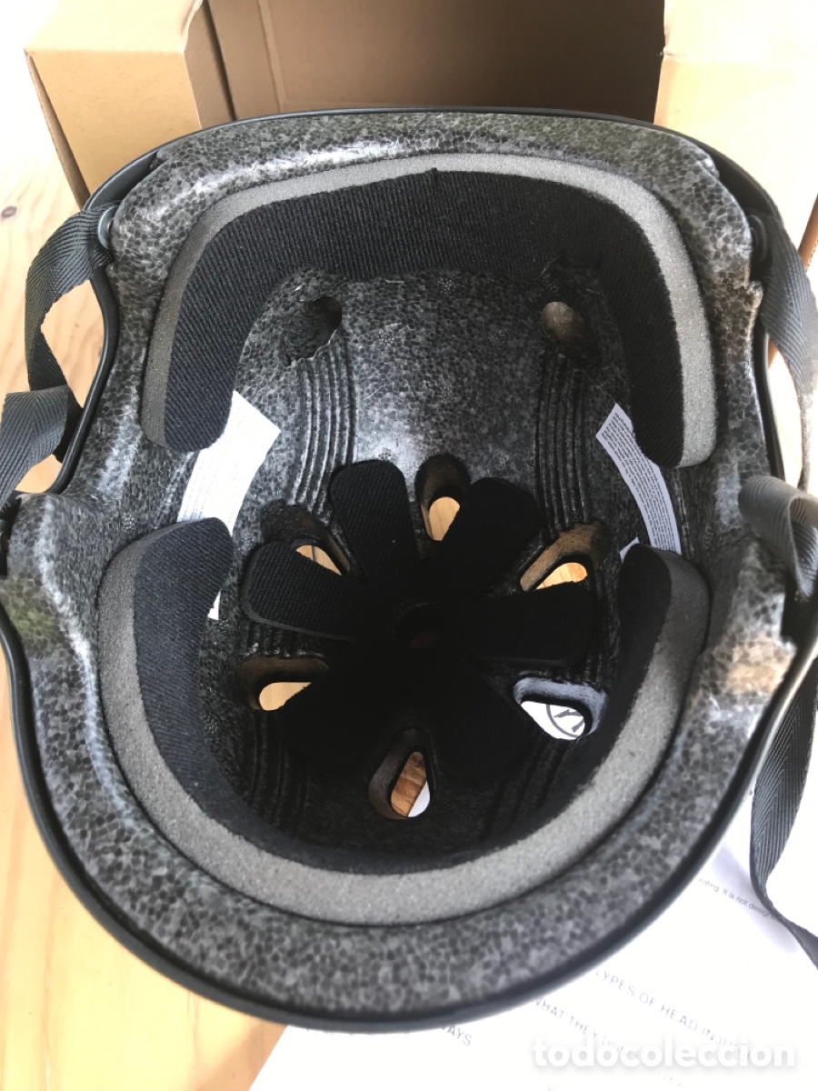 Segunda mano: Casco SFR Essentials Skate Helmet - Foto 2