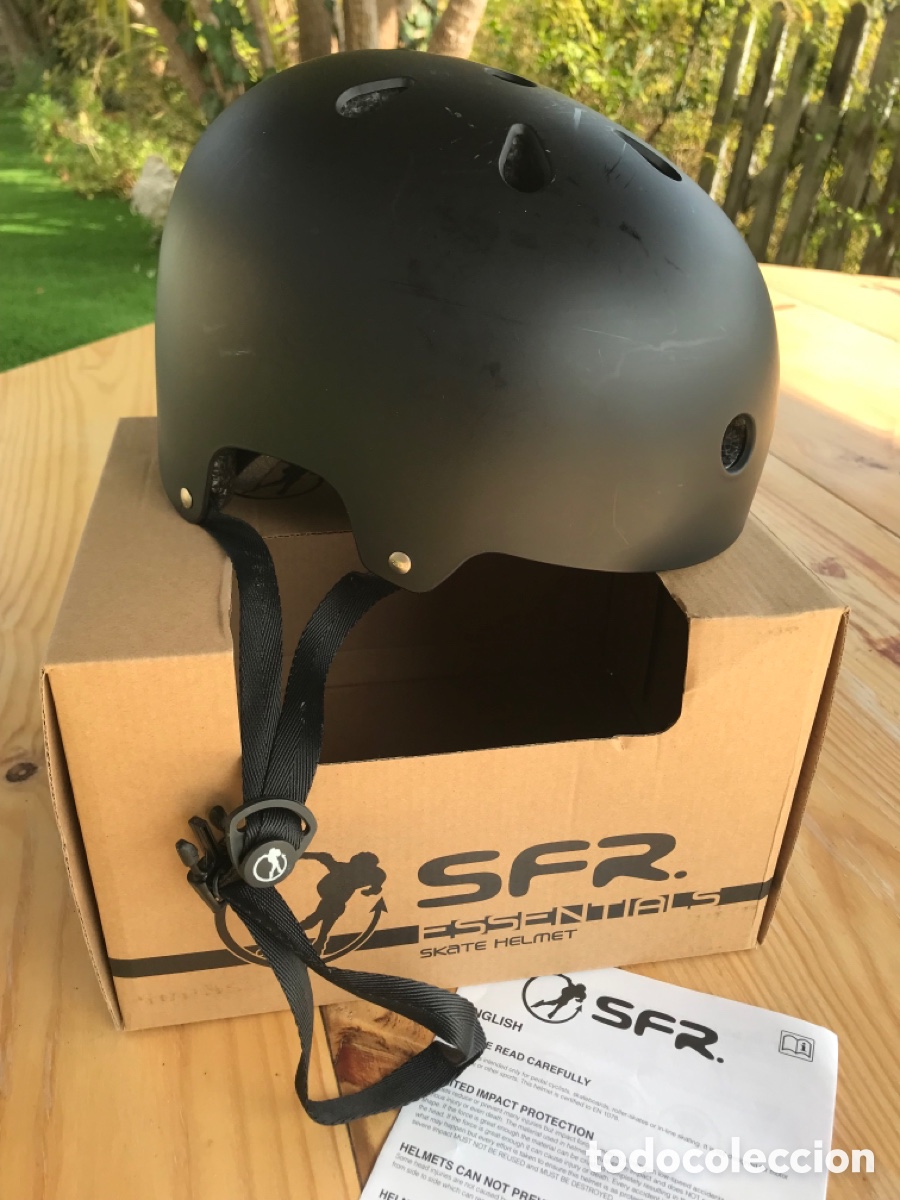 Segunda mano: Casco SFR Essentials Skate Helmet - Foto 1