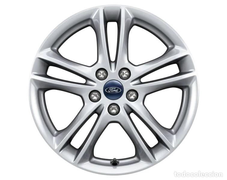 Segunda mano: llanta c-max 17 ORIGINAL env&iacute;o econ&oacute;mico - Foto 1