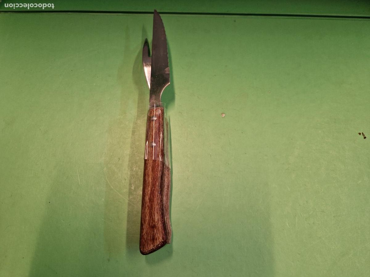 Segunda mano: BONITO JUEGO DE CUBIERTOS EN MADERA. - Foto 2
