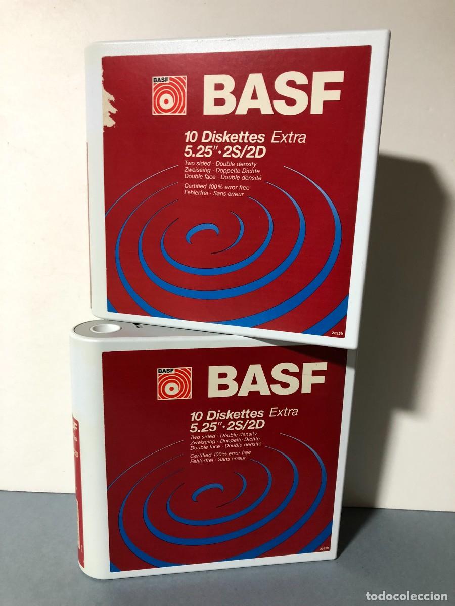 Segunda mano: Cajas vac&iacute;as de diskettes BASF de 5 y cuarto - Foto 1
