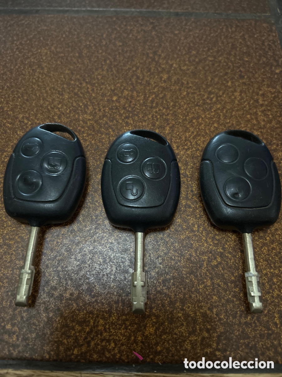 Segunda mano: Lote de tres llaves Ford - Foto 1
