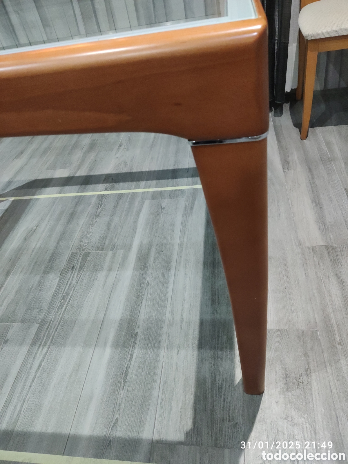 Segunda mano: Mesa comedor estable y solida - Foto 5