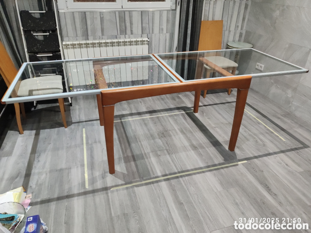 Segunda mano: Mesa comedor estable y solida - Foto 6