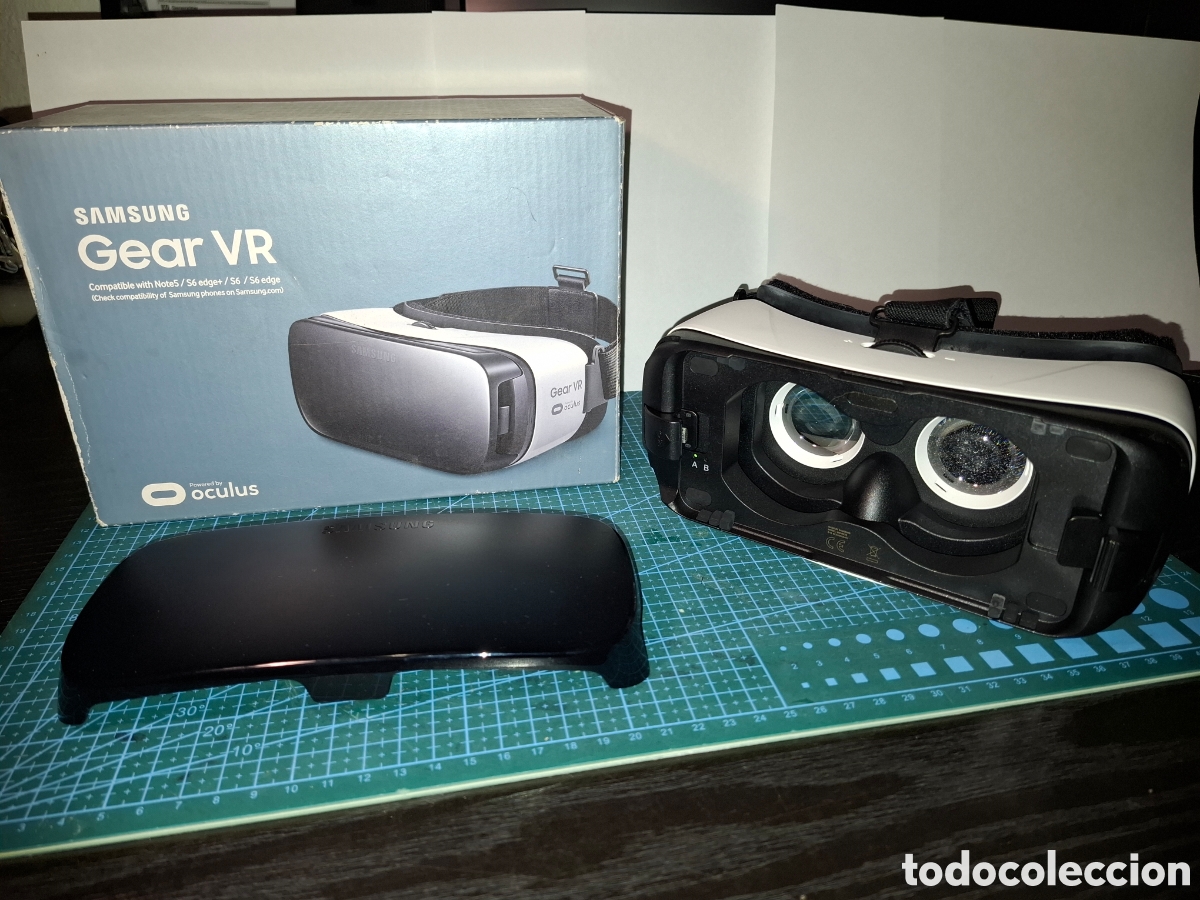 Segunda mano: Samsung Gear VR Oculus gafas de realidad virtual - Foto 2