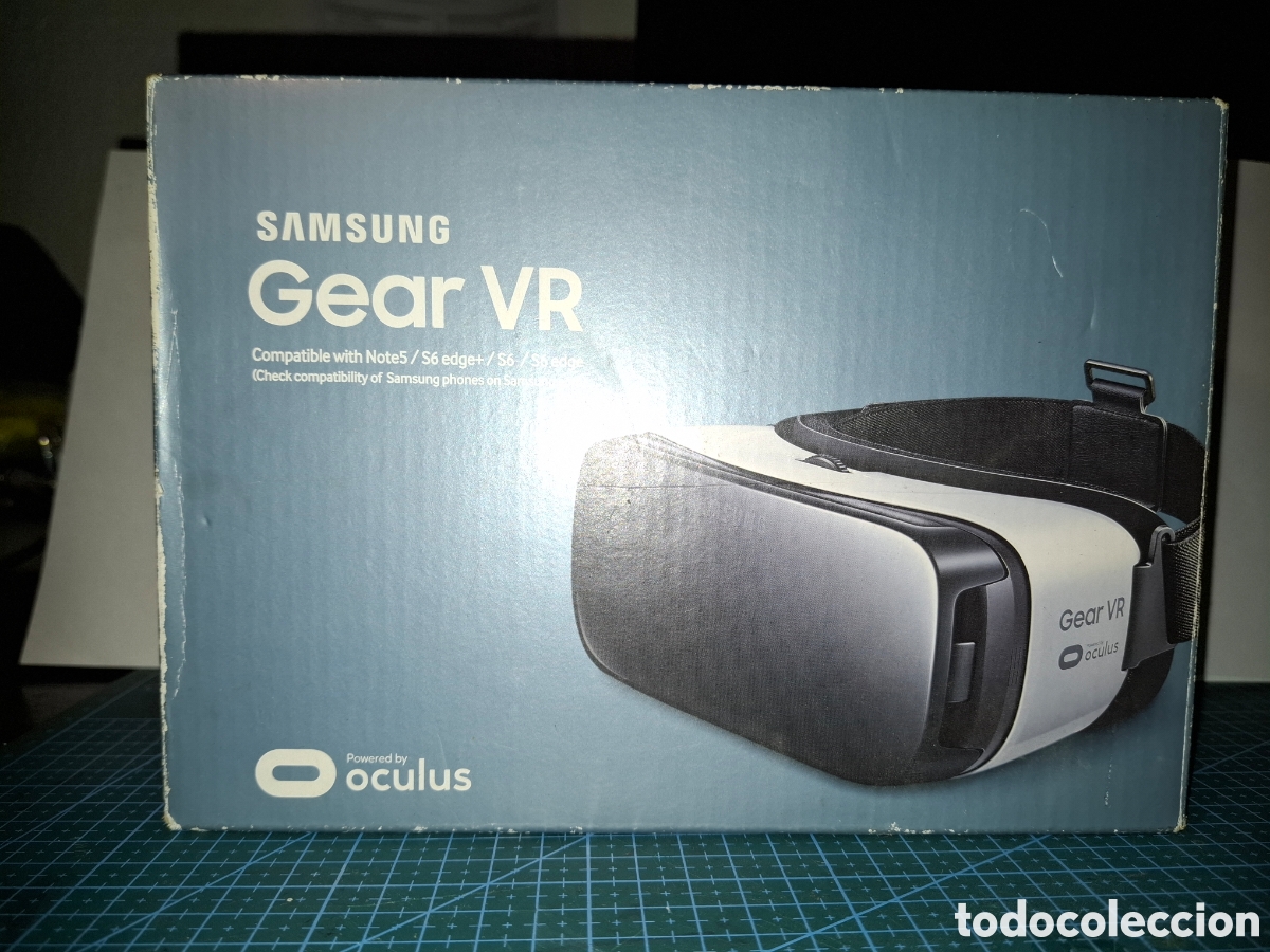 Segunda mano: Samsung Gear VR Oculus gafas de realidad virtual - Foto 1