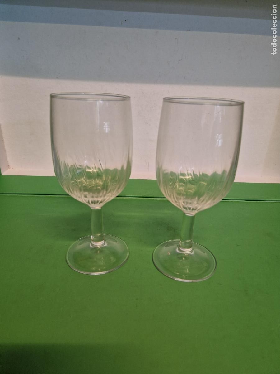 Segunda mano: 2 BONITAS COPAS DE CRISTAL. MEDIDA 13*6CM - Foto 2