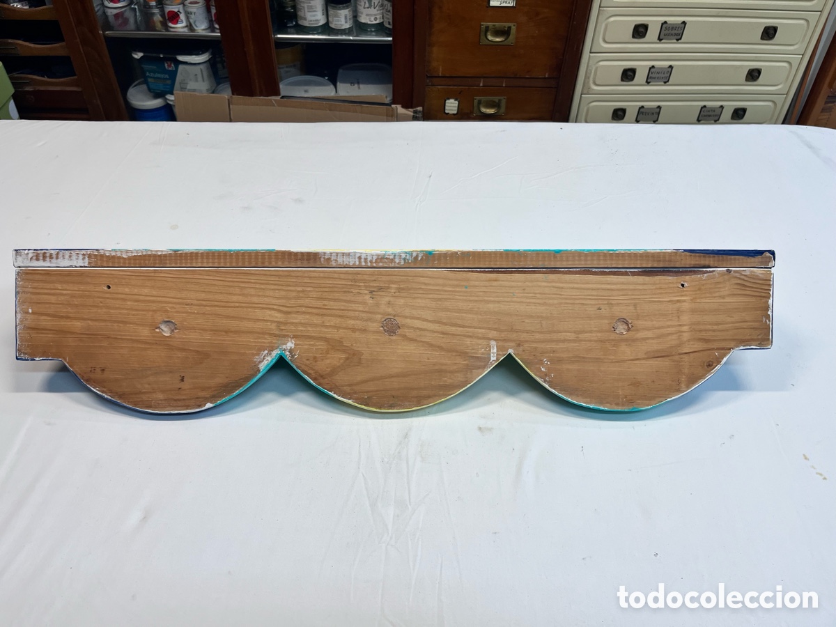 Segunda mano: Perchero de madera para pared pintado 4 colores - Foto 8