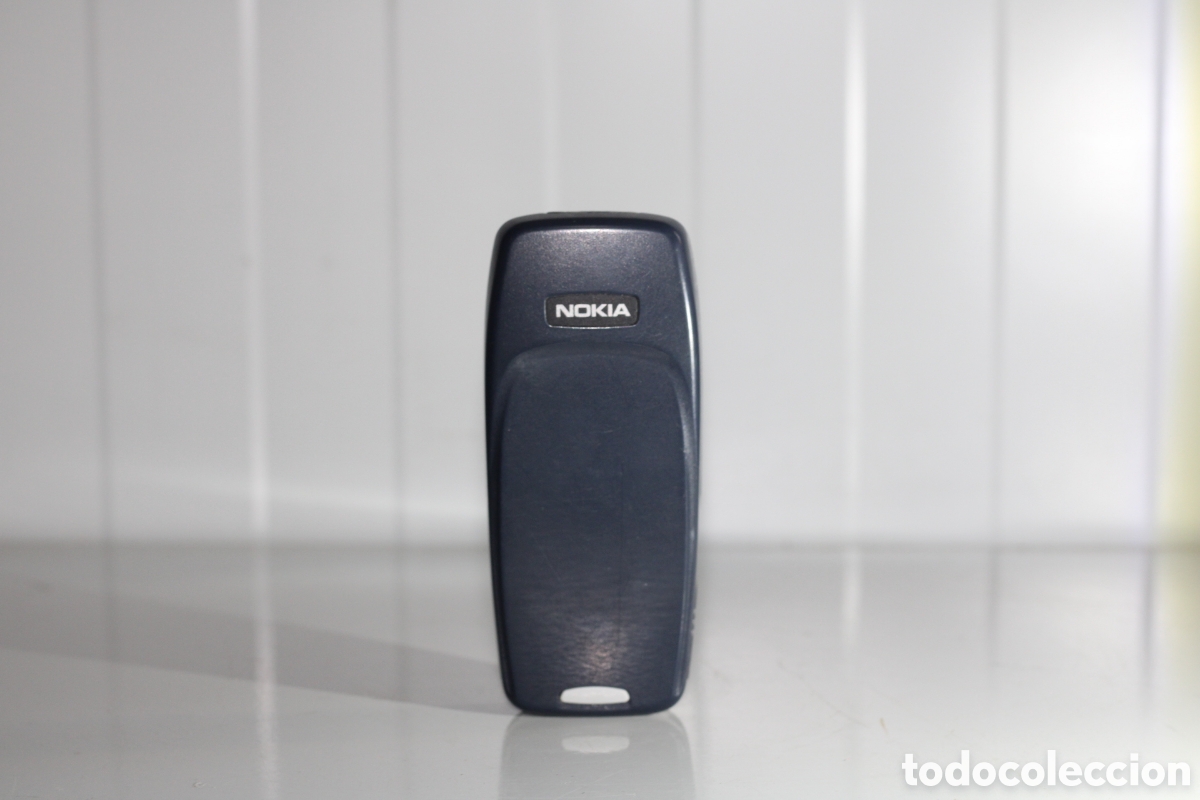 Segunda mano: Nokia 3310 cl&aacute;sico original. - Foto 2