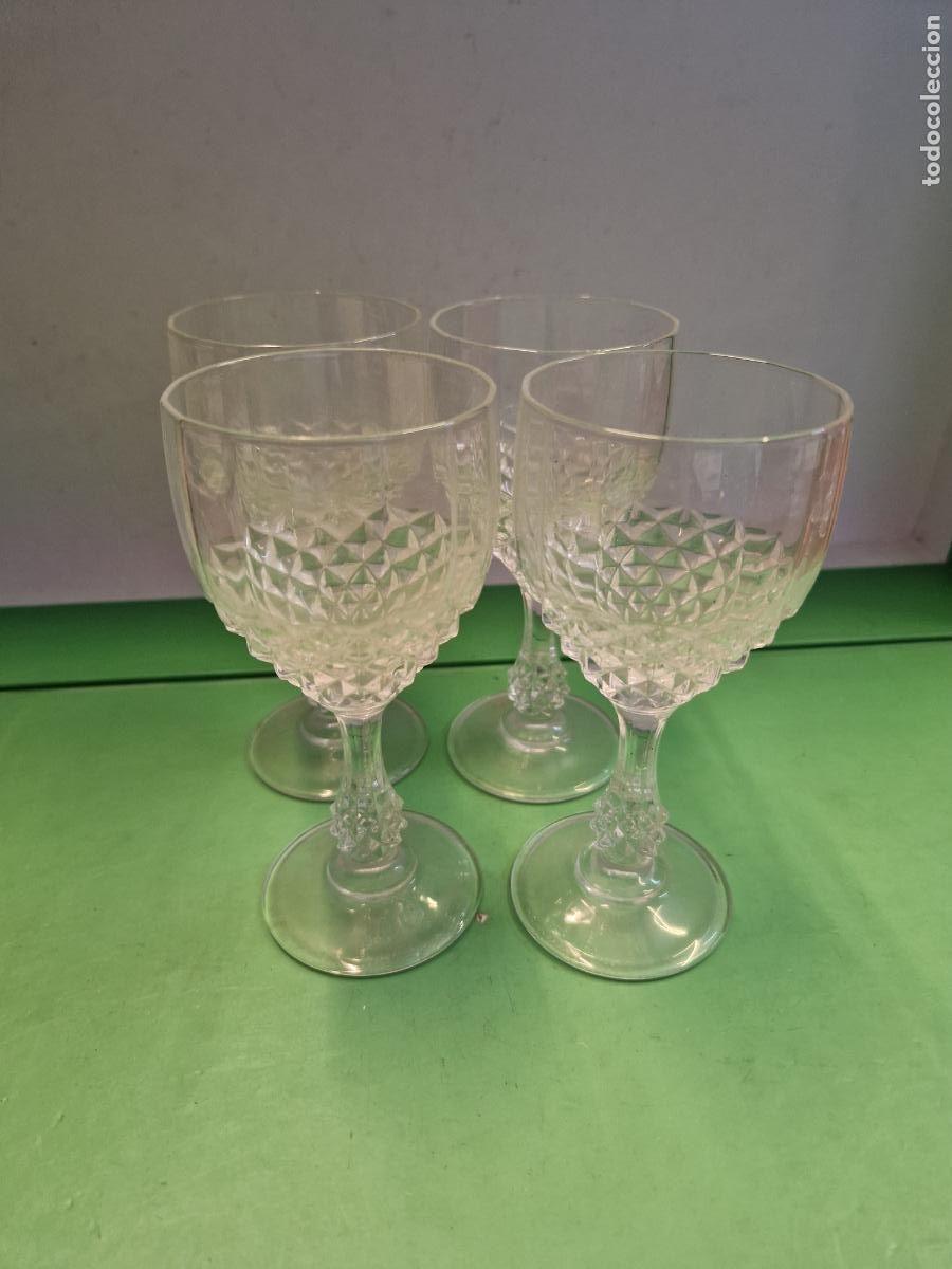 Segunda mano: 4 BONITAS COPAS DE CRISTAL. MEDIDA 13*6CM - Foto 1