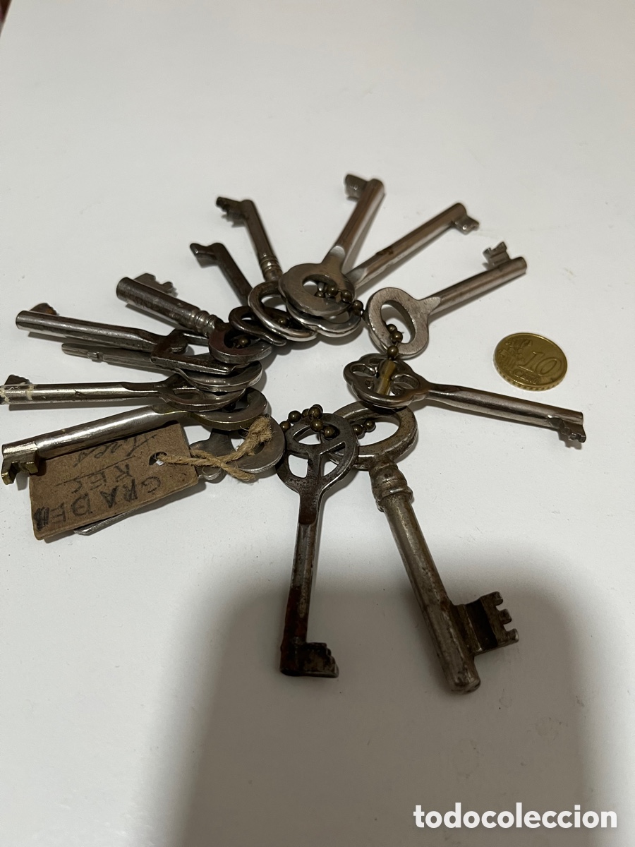 Segunda mano: 12 llaves antiguas del siglo XX - Foto 4