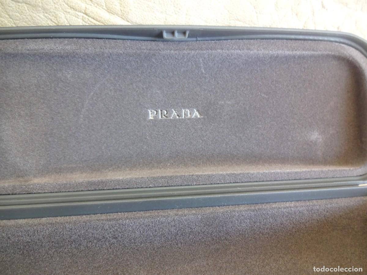 Segunda mano: funda para gafas de sol Prada nueva - Foto 5