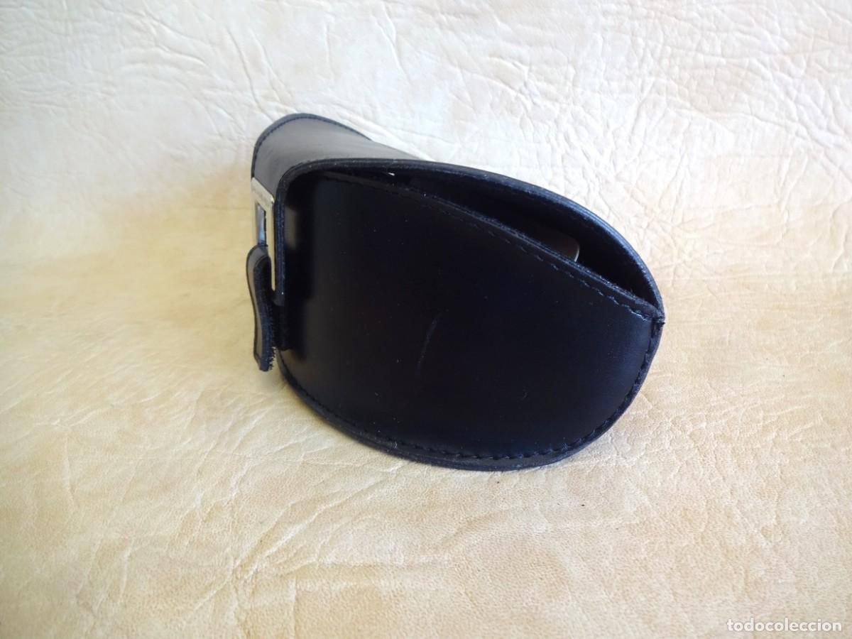 Segunda mano: funda para gafas de sol Paco Rabanne nueva - Foto 3