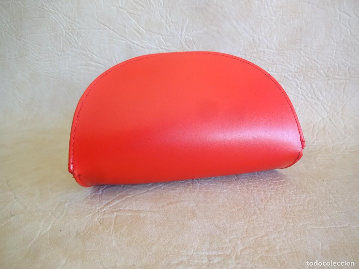Segunda mano: funda para gafas de sol Valentino nueva - Foto 7