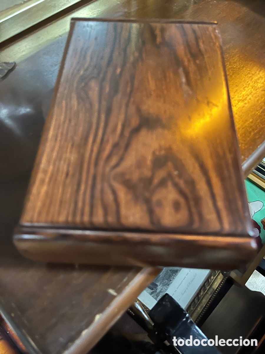 Segunda mano: Una caja de madera muy bonita. - Foto 1